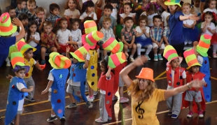 Música que se festeja en la temprana edad